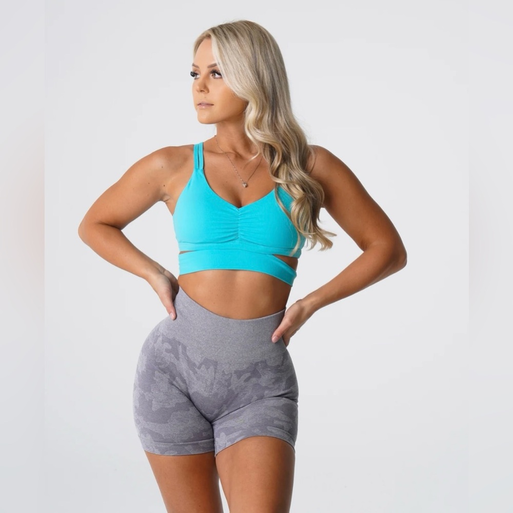 NVGTN aqua revolve bra small
